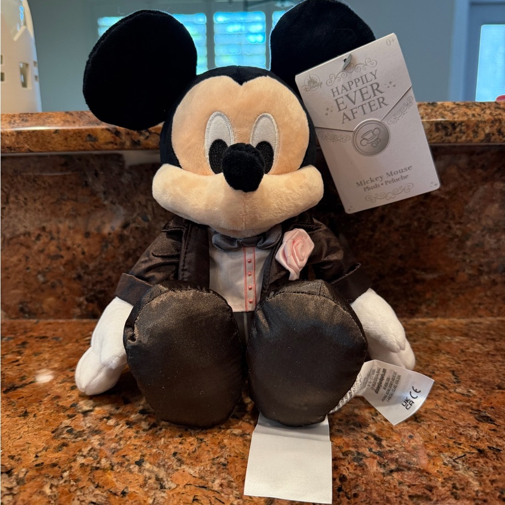 Disney Mickey and Minnie Mouse Wedding Plush Set - Black, White, Pink - Picture 2 of 5